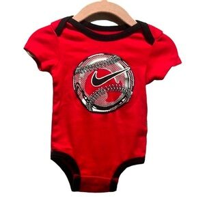 Nike Baby Boys Baseball Onesie bodysuit Romper Size 0-6 Months Red